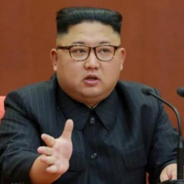 Βόρεια Κορέα: Ο Κιμ Γιονγκ Ουν καθαιρεί αξιωματούχους έπειτα από «σοβαρό συμβάν» που συνδεόταν με την πανδημία