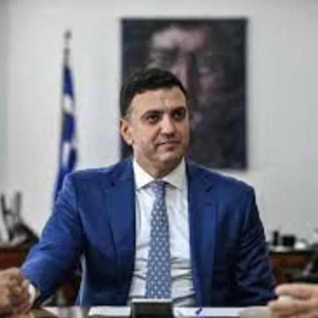 Κικίλιας: Οι νέοι να εμβολιαστούν έστω και με μία δόση πριν πάνε διακοπές