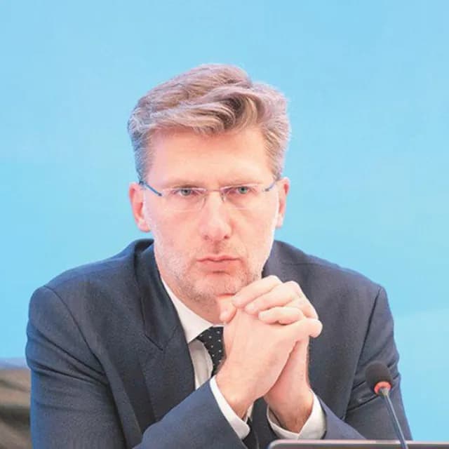 Σκέρτσος: Όχι ξανά οριζόντια μέτρα για τον κορωνοϊό